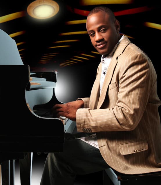 Kevin Flournoy artist profile