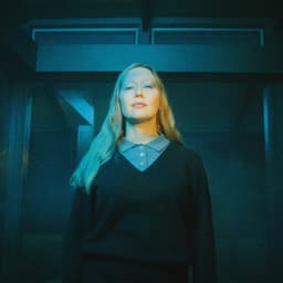 Julia Jacklin's artist profile image