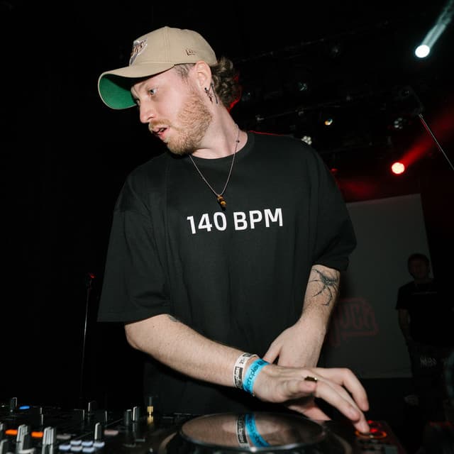 LUMBERJVCK artist profile image