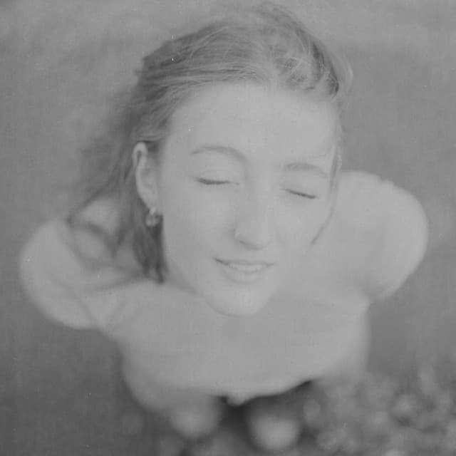 Nina Cobham artist profile image