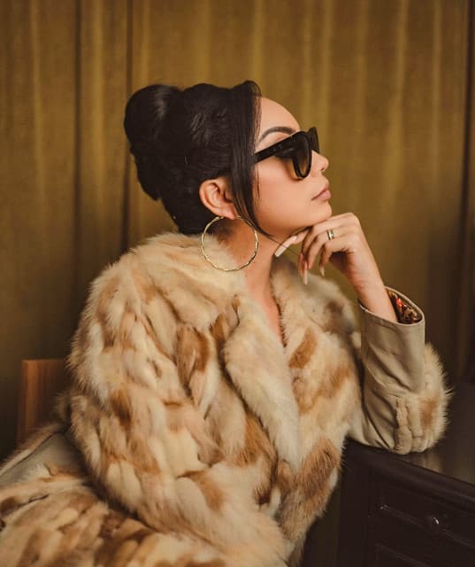 Jessica Jolia artist profile image