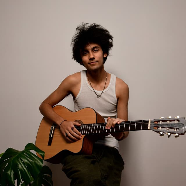 aron! artist profile