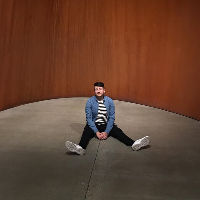 Alexi artist profile image