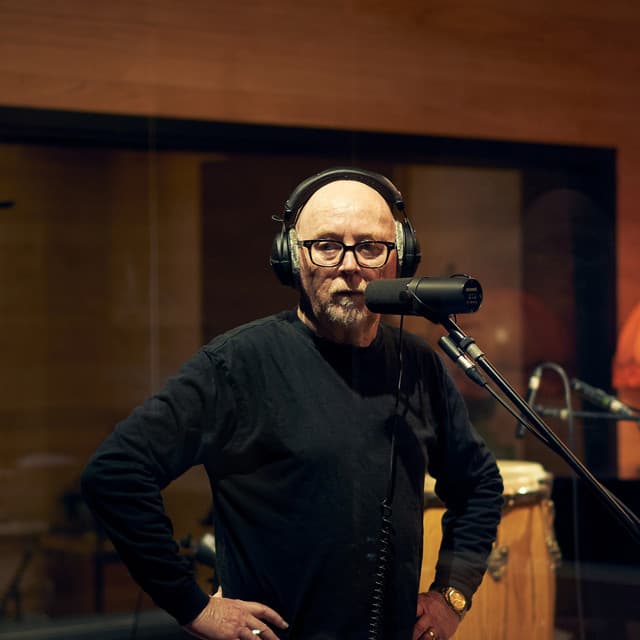 Dave Dobbyn artist profile image