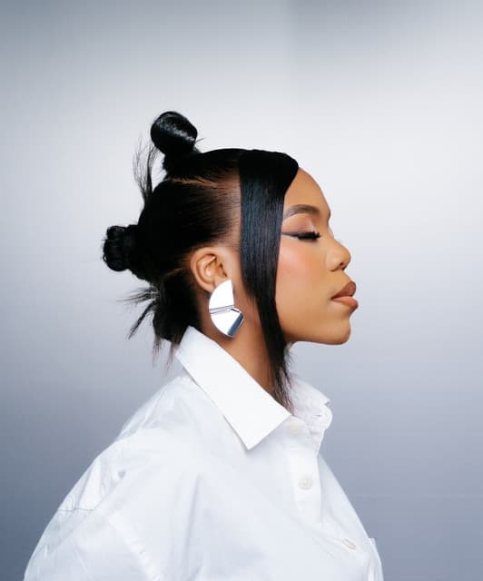 Elaine artist profile image