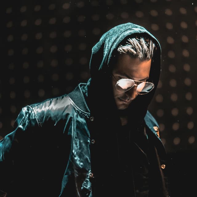 Shaun Frank artist profile image