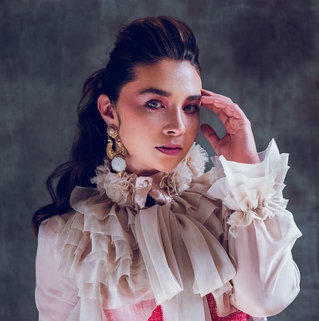 Daniela Luján artist profile image