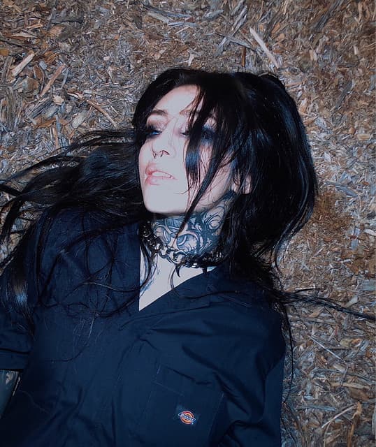 HVDES's artist profile image