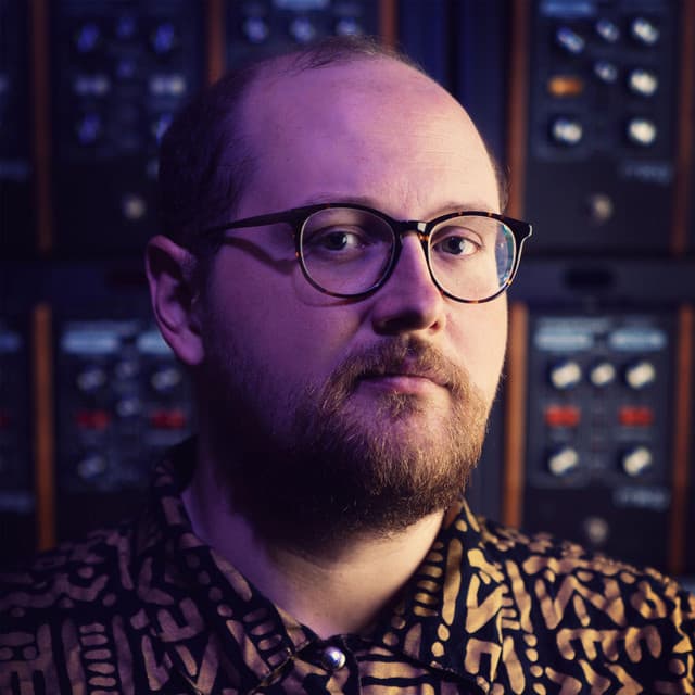 Dan Deacon artist profile image