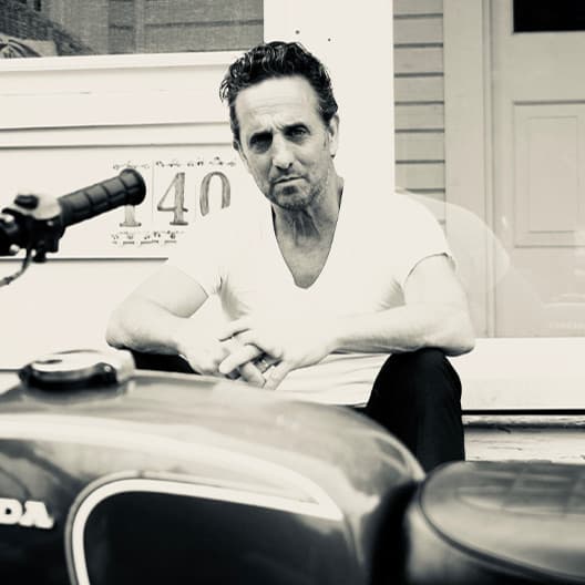Ike Reilly artist profile image