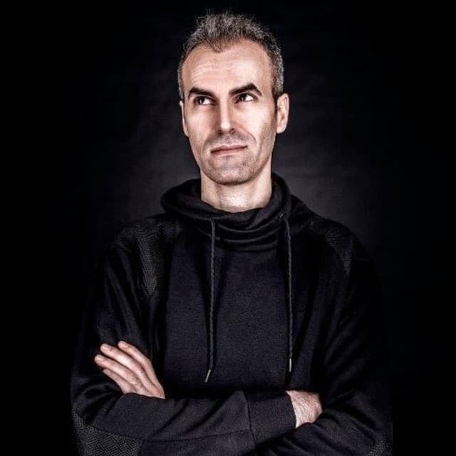 Andrea Mazza artist profile image