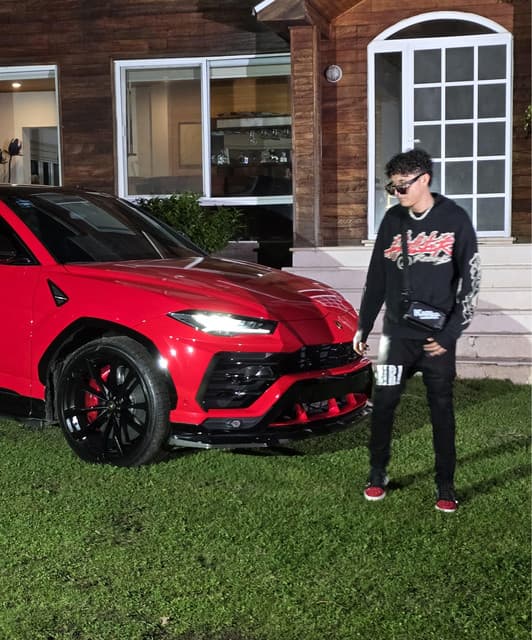 Joan LZ artist profile image