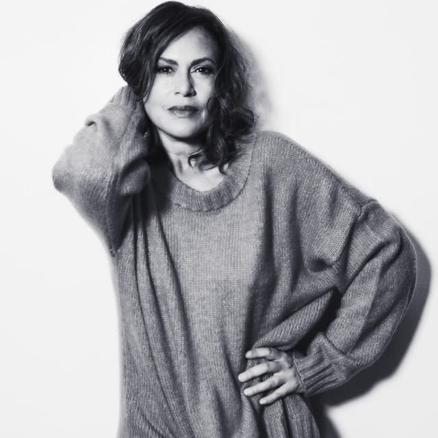 Viktor Lazlo artist profile image