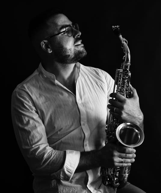 Daniel Sanchez artist profile image