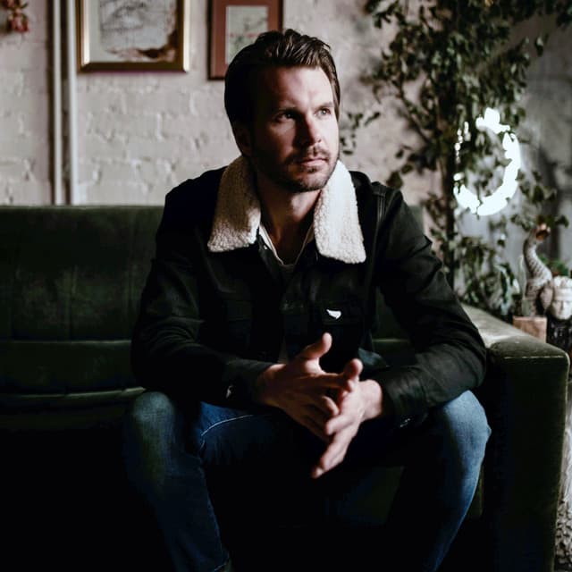 Howie Day artist profile image