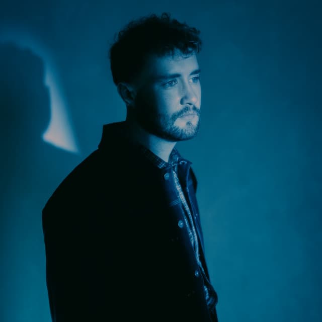Sam Wills artist profile image