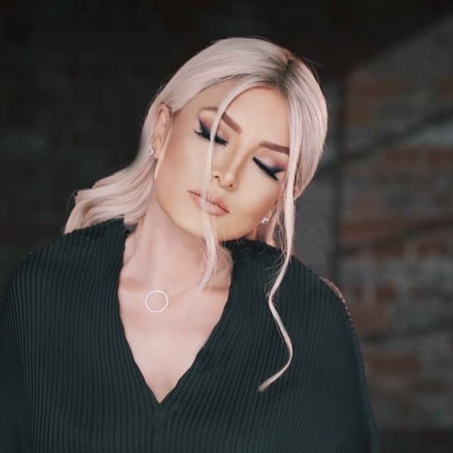 Hengameh's artist profile image