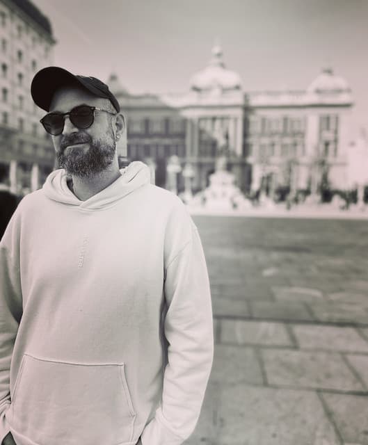 Kostas Skretas artist profile image