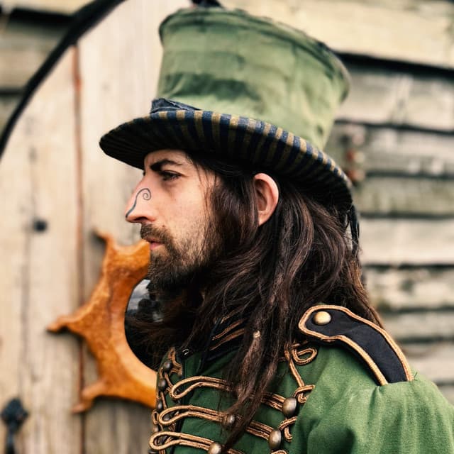 Cam Cole artist profile image