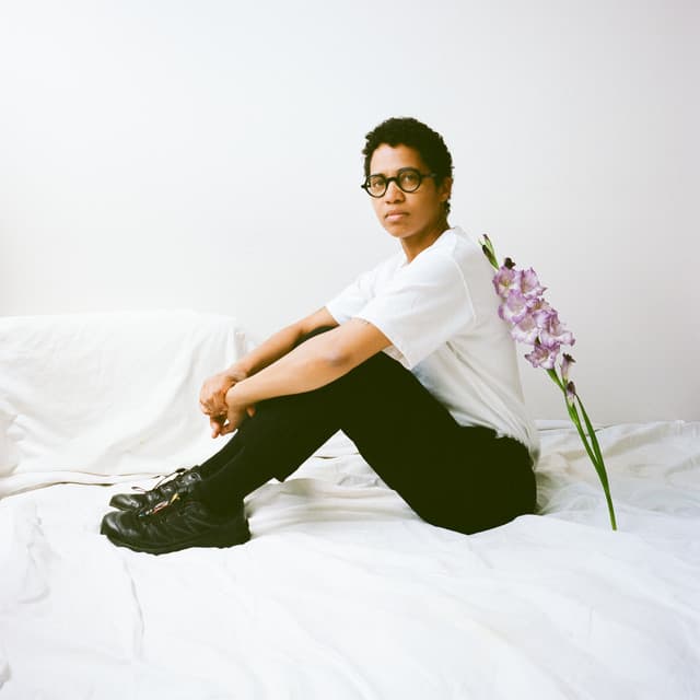 Laurie Torres profile