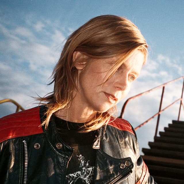 Anna Ternheim artist profile image