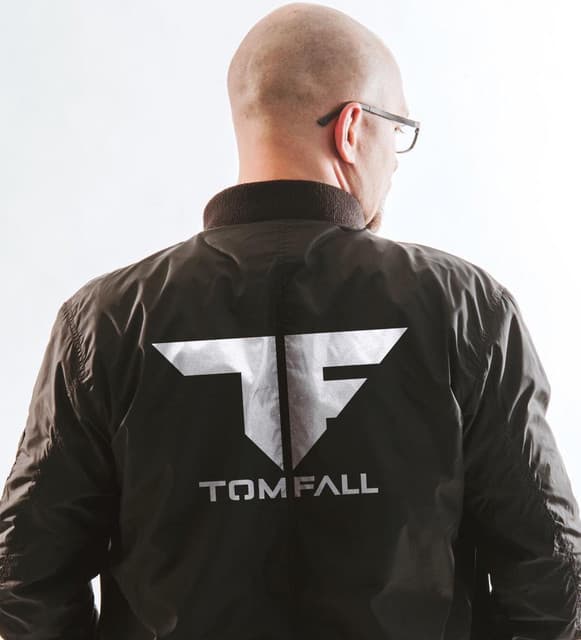 Tom Fall artist profile image