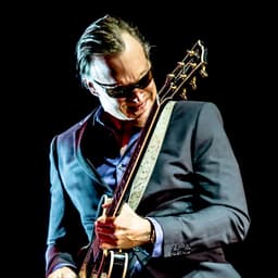 Joe Bonamassa's artist profile image