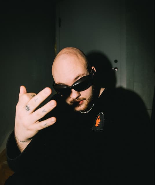 Tyr artist profile image