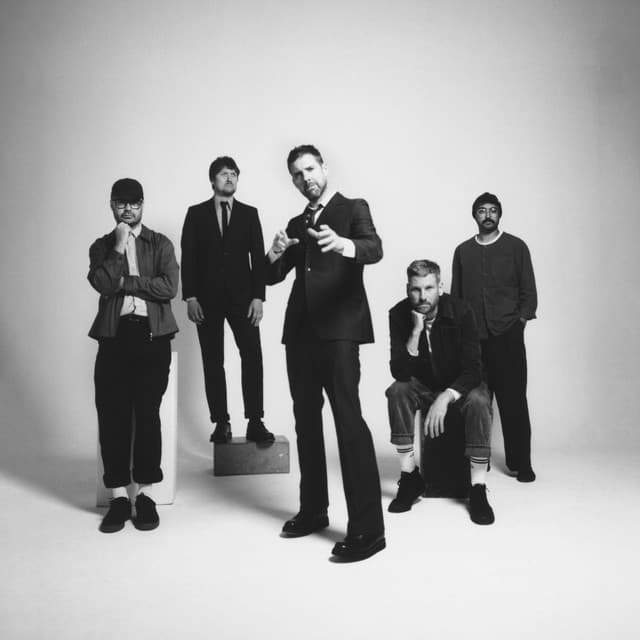 Kaiser Chiefs's artist profile image