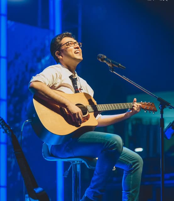 Anupam Roy artist profile image