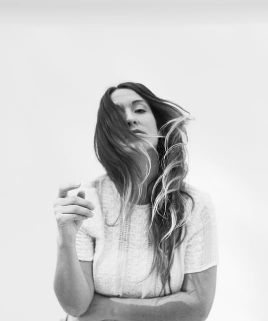 Melissa Helser artist profile image