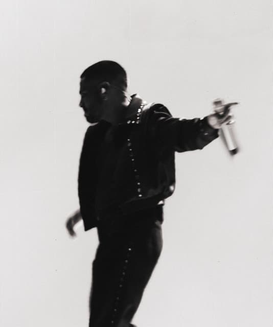 Chris Holsten artist profile image