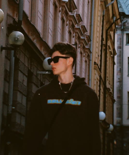 GREYZONE artist profile image