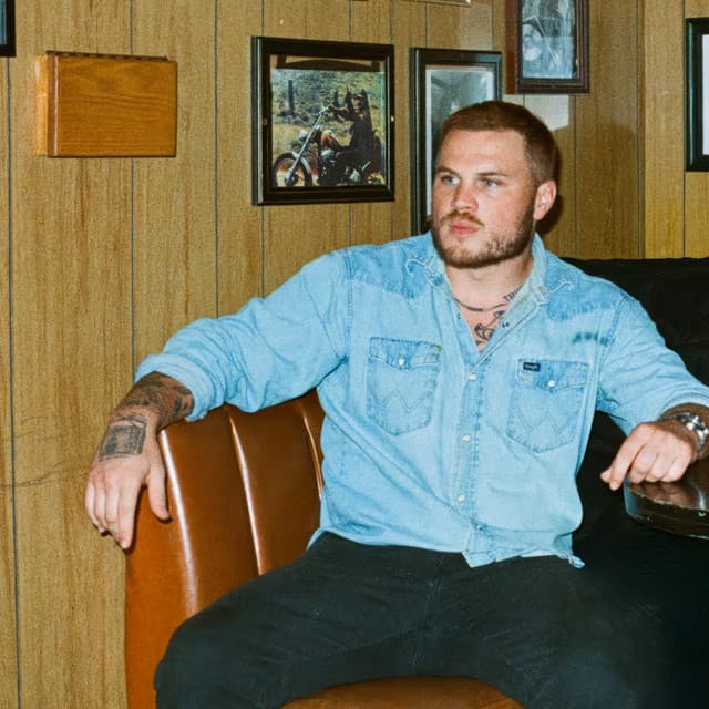 Zach Bryan artist profile image