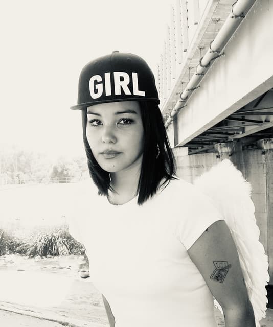 Audrey Mika artist profile