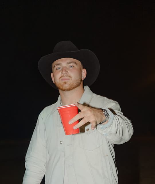 David J artist profile