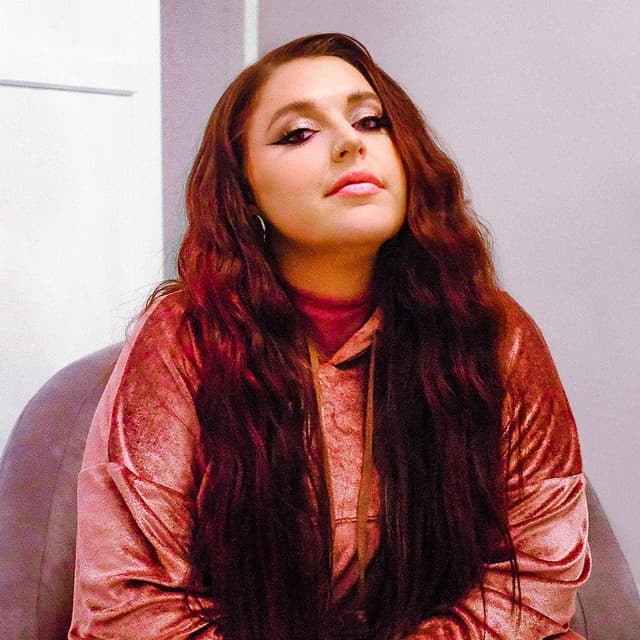 Malia Civetz artist profile image