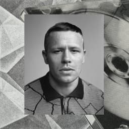 Ivan Ave's artist profile image