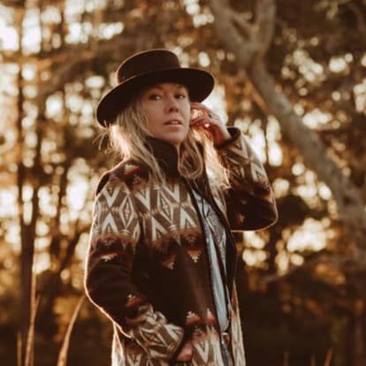 Felicity Urquhart artist profile image