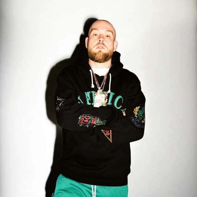 CRIMEAPPLE artist profile image