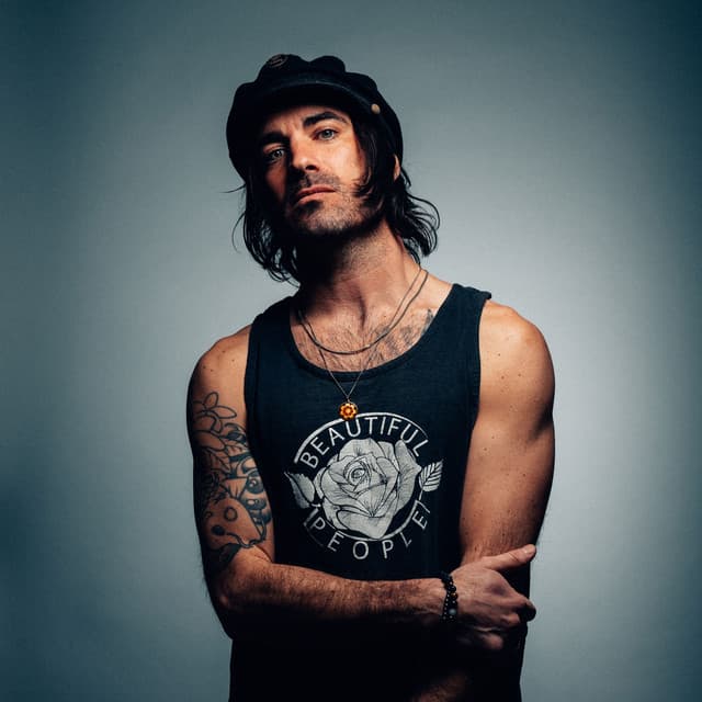 Vince Vaccaro artist profile image
