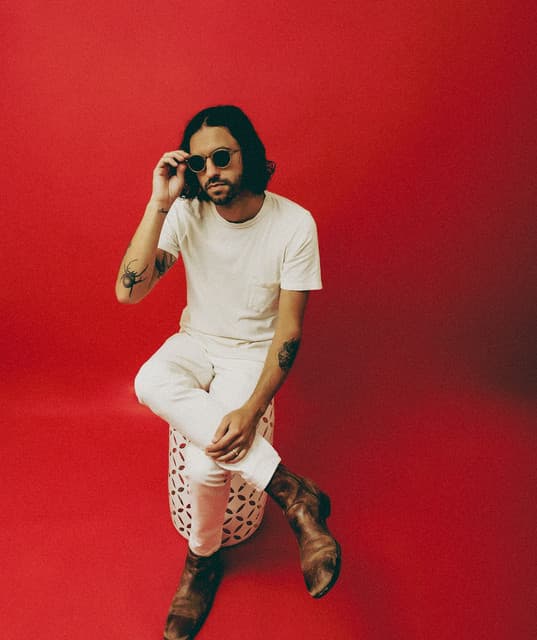 Josh Farrow artist profile image