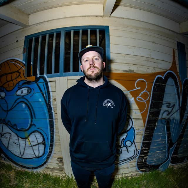 dêtre artist profile image