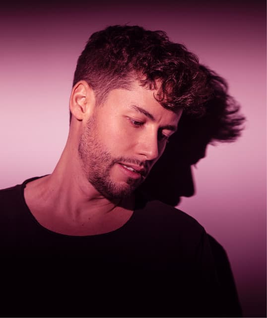 le Shuuk artist profile image