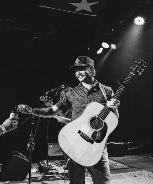 Logan Ryan Band artist profile image