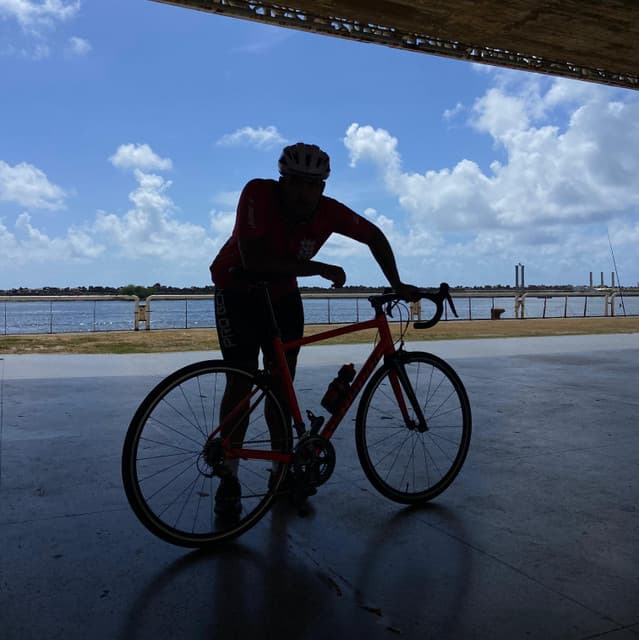 Diomedes Chinaski artist profile image