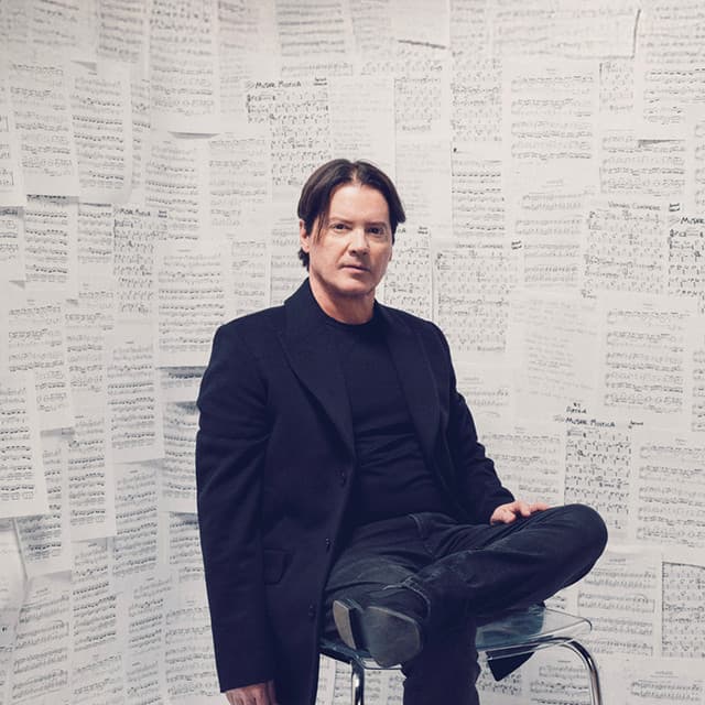 Arthur Hanlon artist profile image