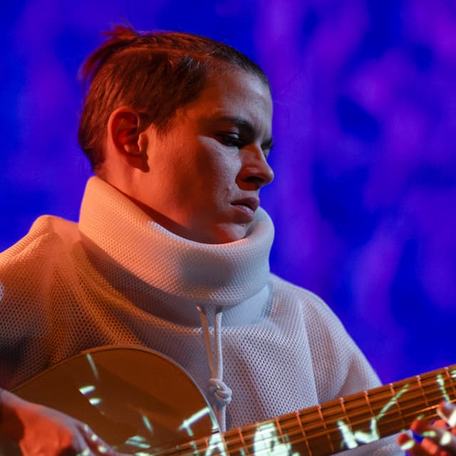 Kaki King artist profile image