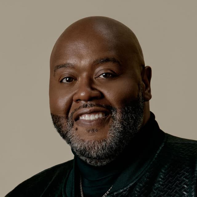 Darwin Hobbs artist profile image