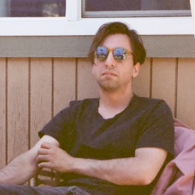 Suzanne Kraft artist profile image